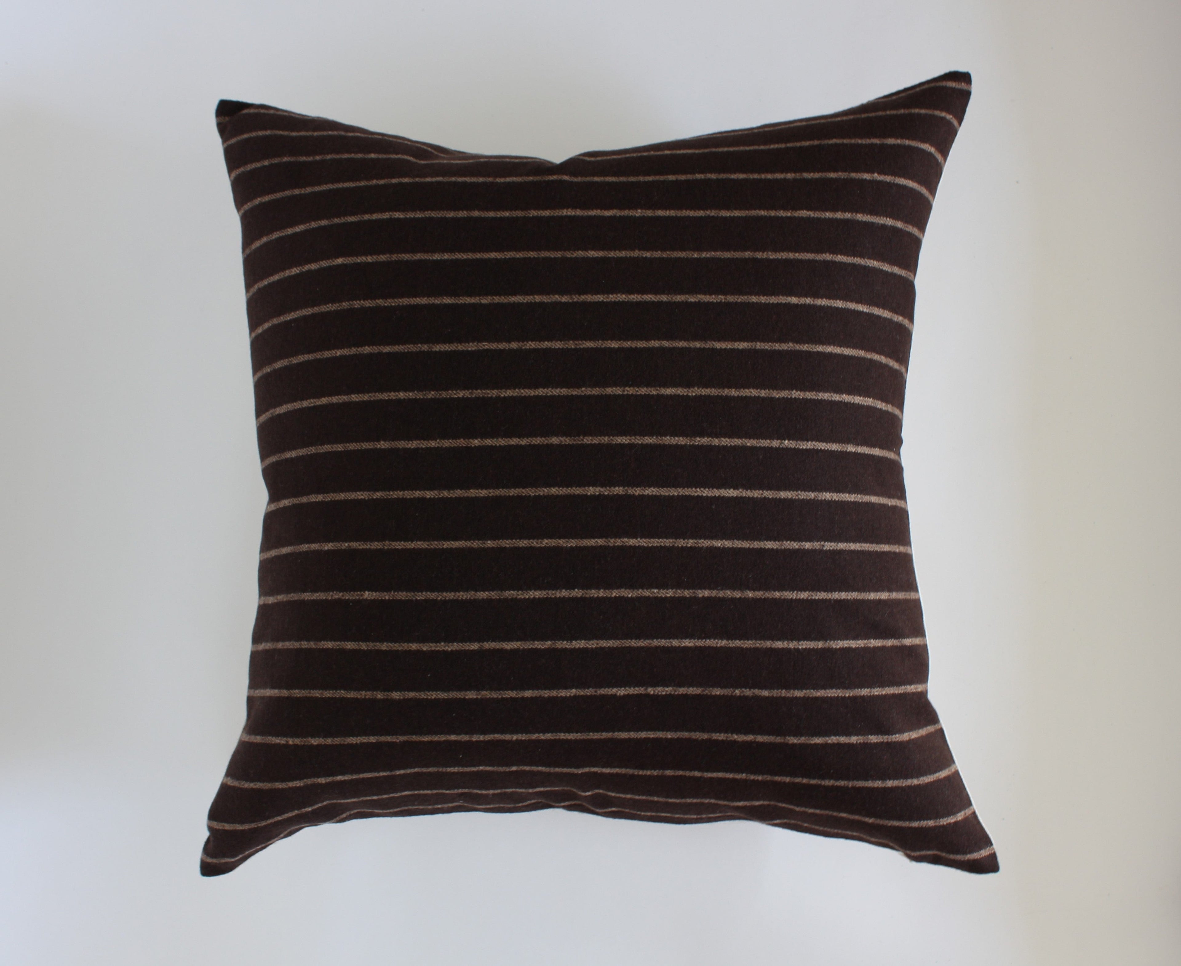 Catelia Pillow Cover