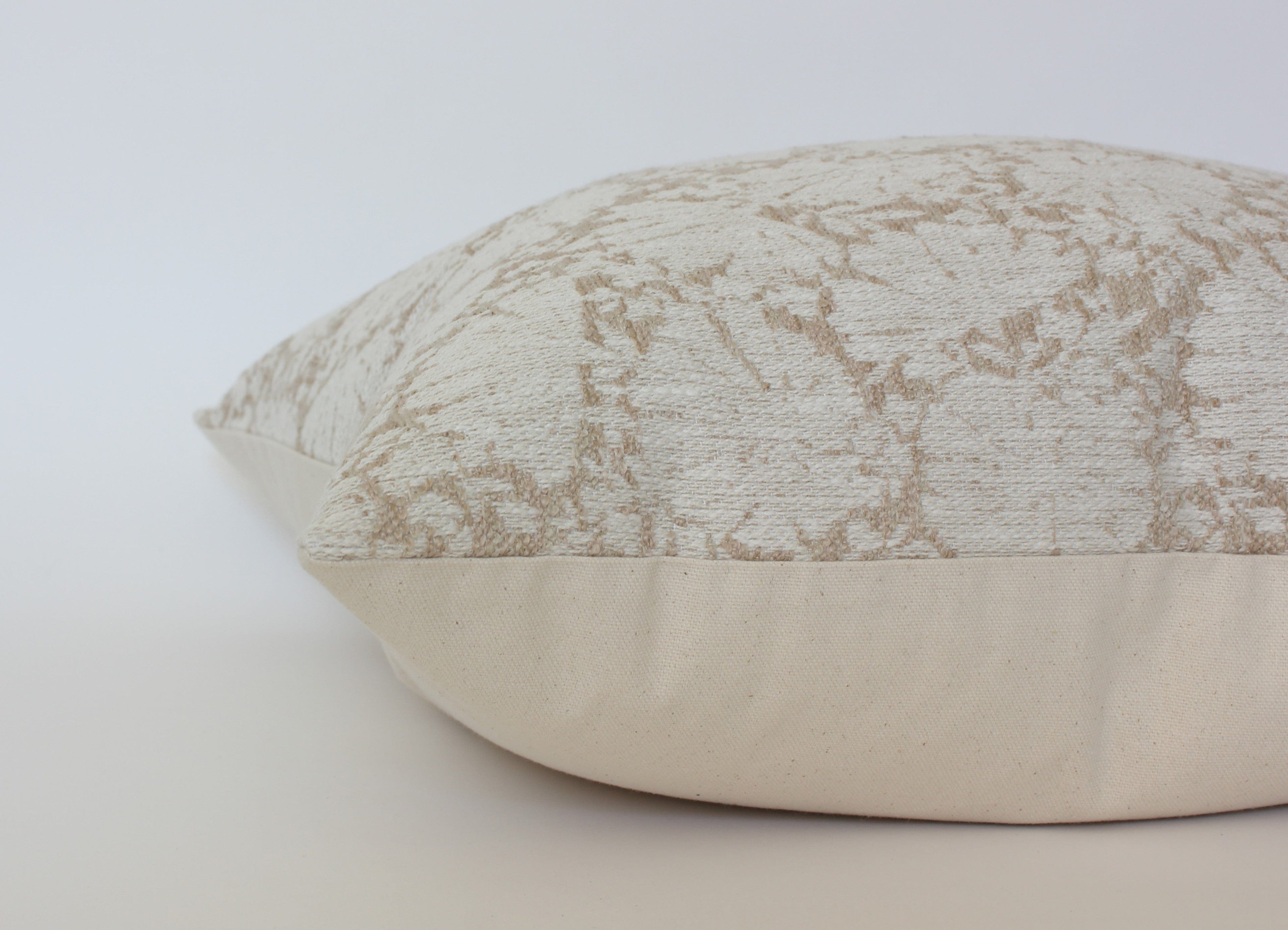 Evielle Pillow Cover