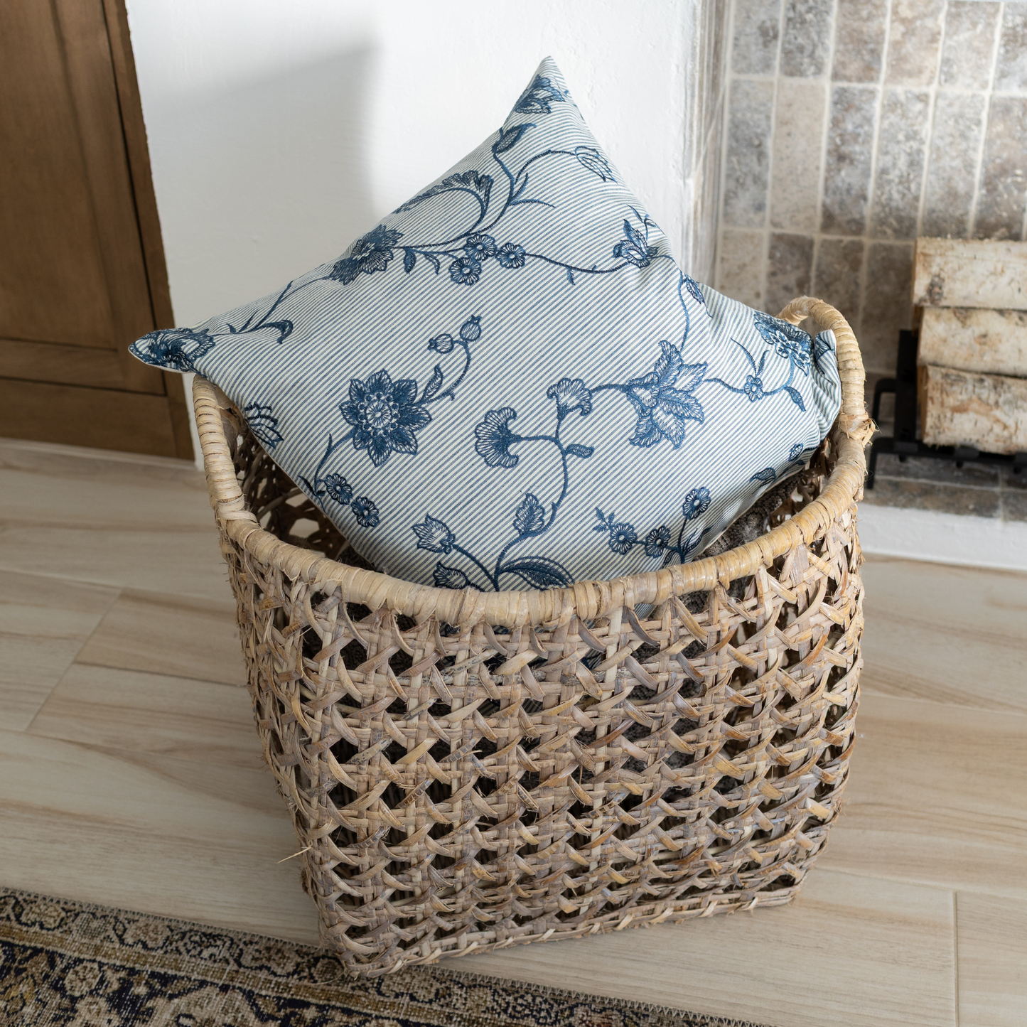 Veera Pillow Cover