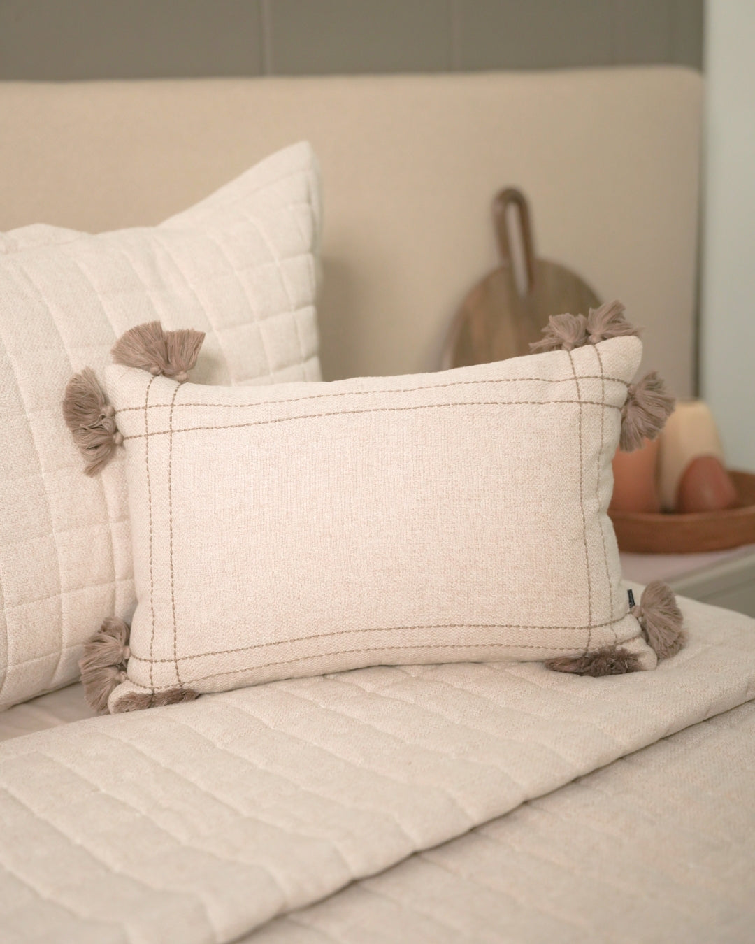 Olive Mist Palm Springs Embroidered Beige Cushion Cover (Size : 12"X18")