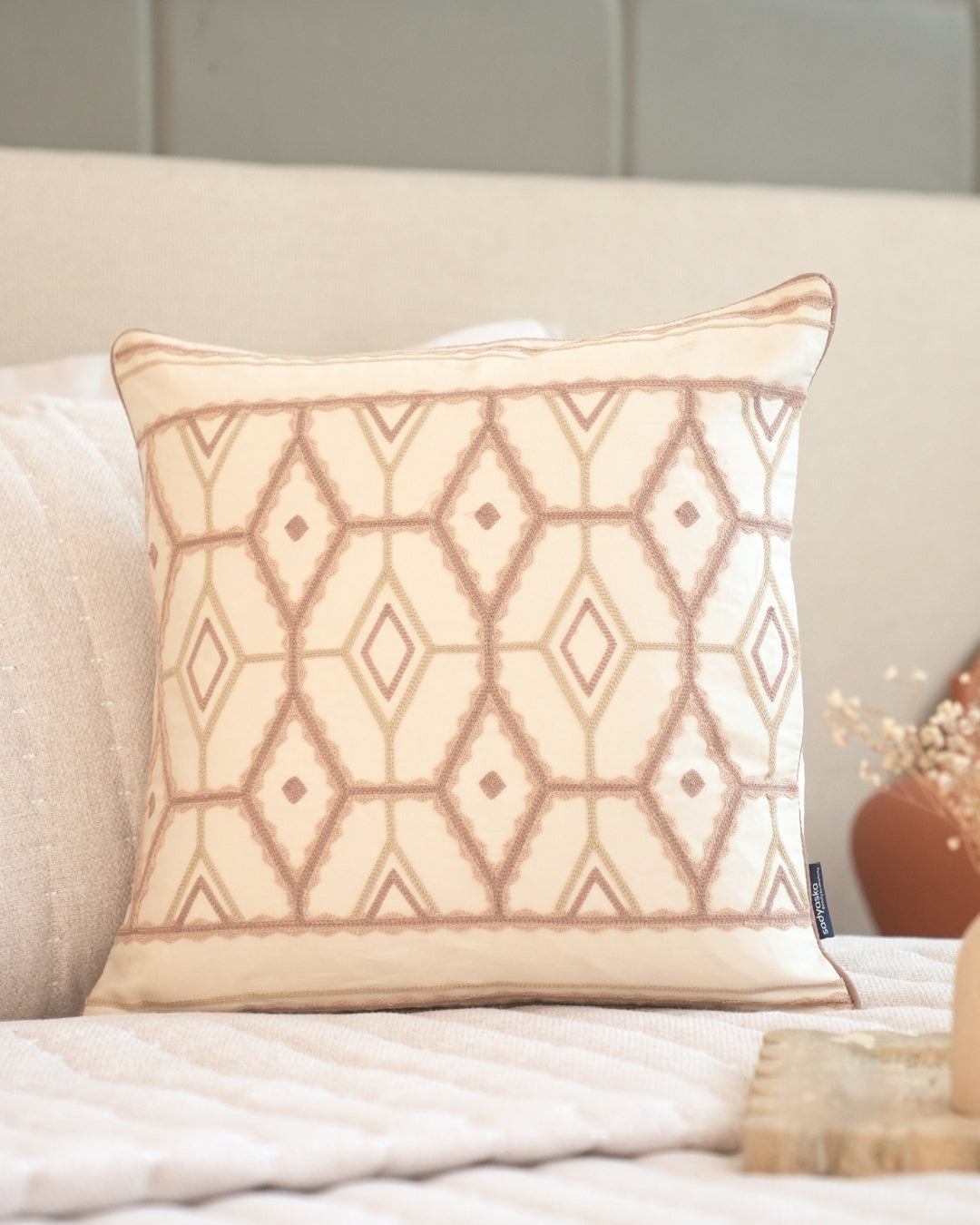 Sonora Palm Springs Embroidered Oats Beige Cushion Cover (Size : 16"X16")