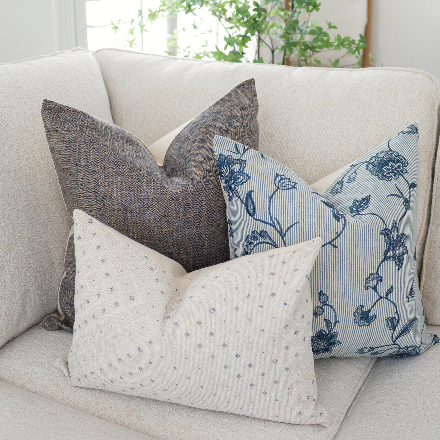 Veera Pillow Cover